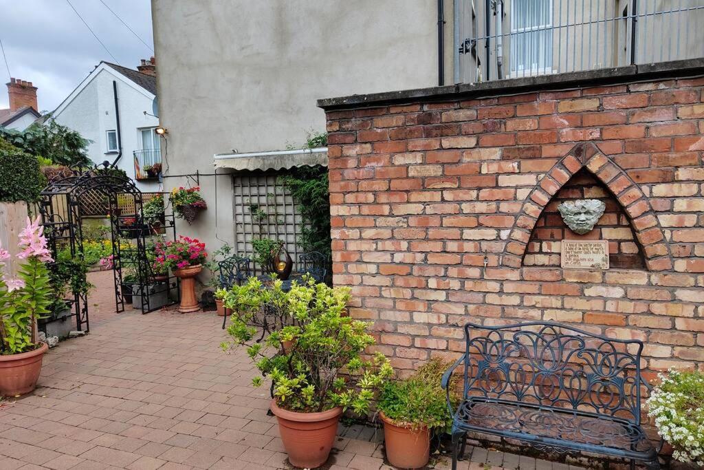 Bt 9 Granny Flat & Walled Garden Белфаст Екстериор снимка
